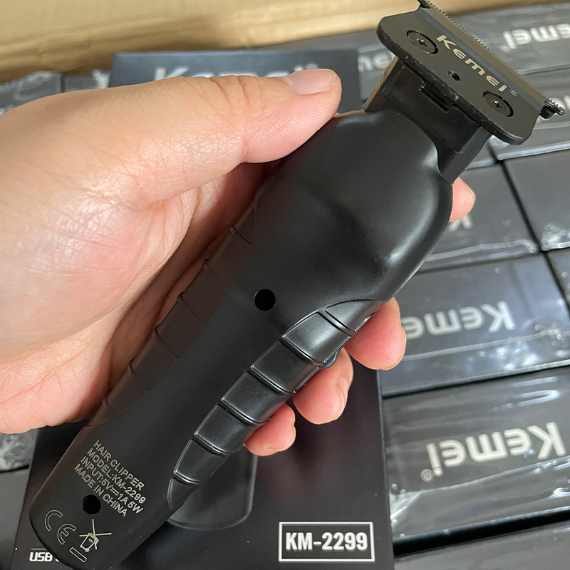 Kemei 2299 Barbiere Cordless T - Golf Zero recensione e prezzo